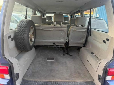 Volkswagen Veicoli Commerciali Transporter Furgone 2.5 cat PL Giard.9p.ti 4file (15)