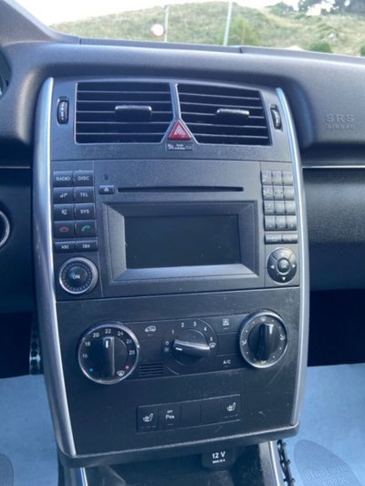 Mercedes-Benz Classe B 180 CDI Executive (20)