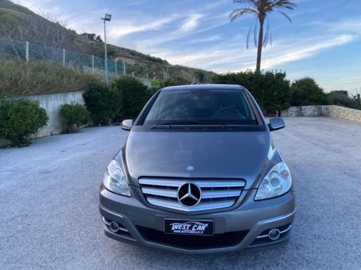 Mercedes-Benz Classe B 180 CDI Executive (3)