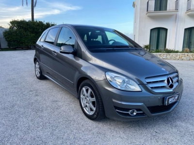 Mercedes-Benz Classe B 180 CDI Executive (9)
