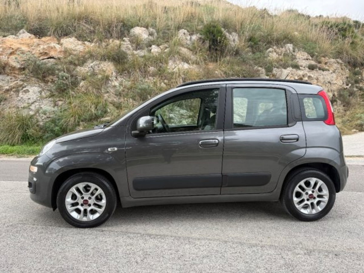 Fiat Panda 1.3 MJT 95 CV S&S Lounge (4)