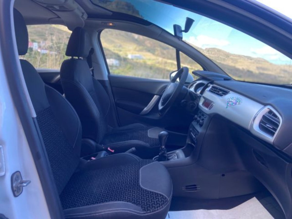 Citroen C3 1.4 HDi 70CV airdream Exclusive Style (11)