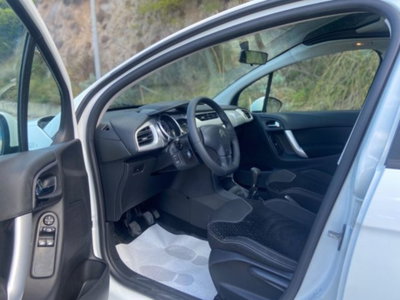 Citroen C3 1.4 HDi 70CV airdream Exclusive Style (8)