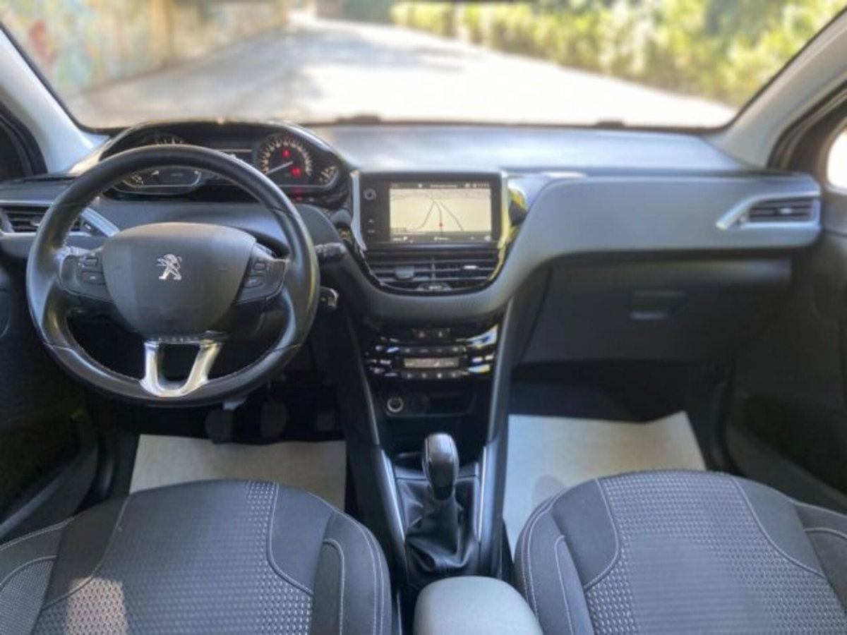 Peugeot 208 75 5 porte Allure (11)