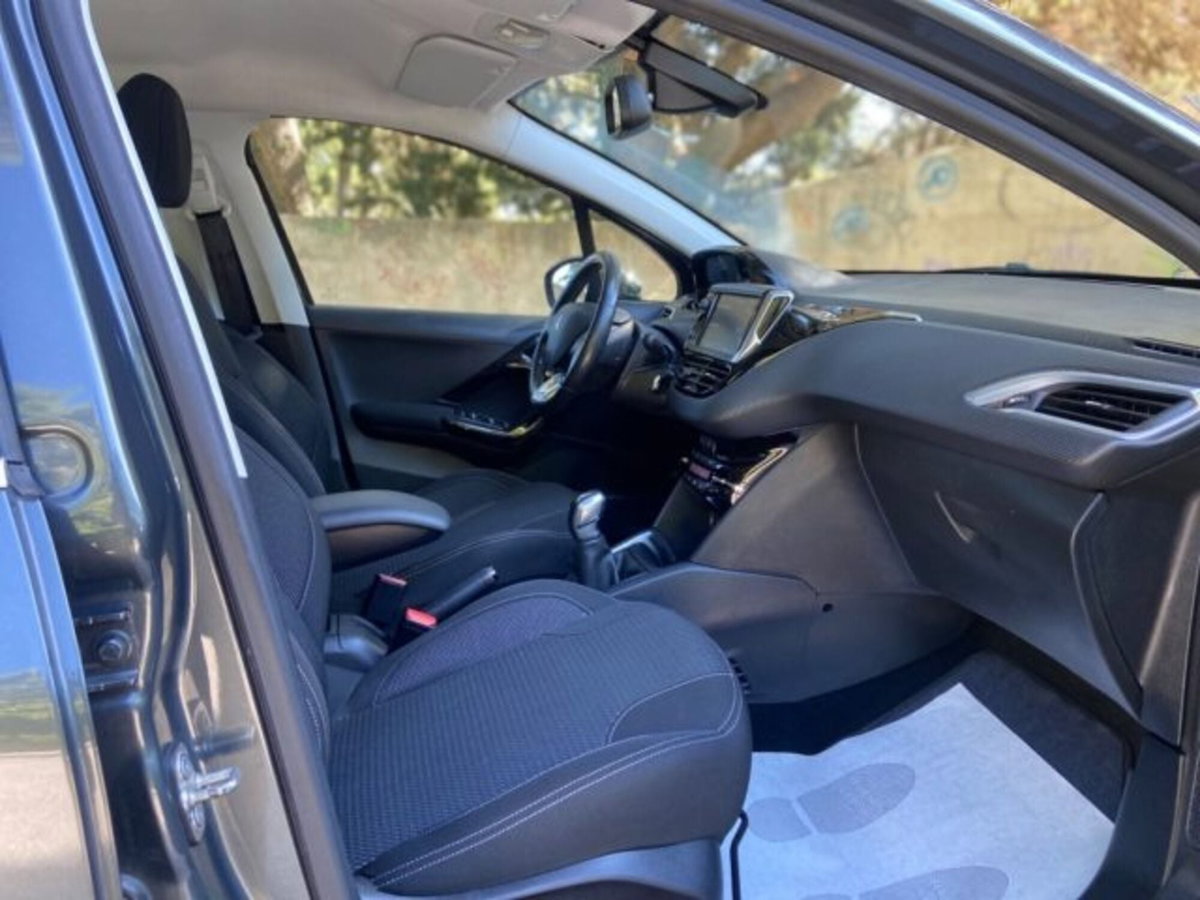 Peugeot 208 75 5 porte Allure (14)