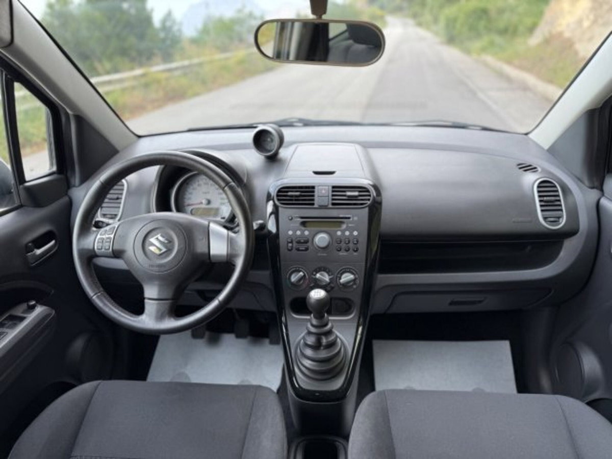Suzuki Splash 1.0 VVT GL Style (13)
