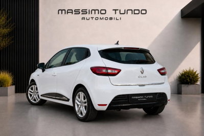 Renault Clio SCe 75 CV 5 porte Intens (2)