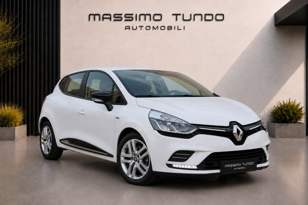 Renault Clio SCe 75 CV 5 porte Intens (4)