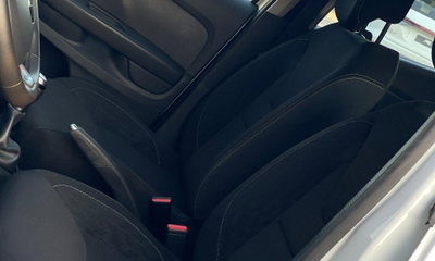 Renault Clio SCe 75 CV 5 porte Intens (6)