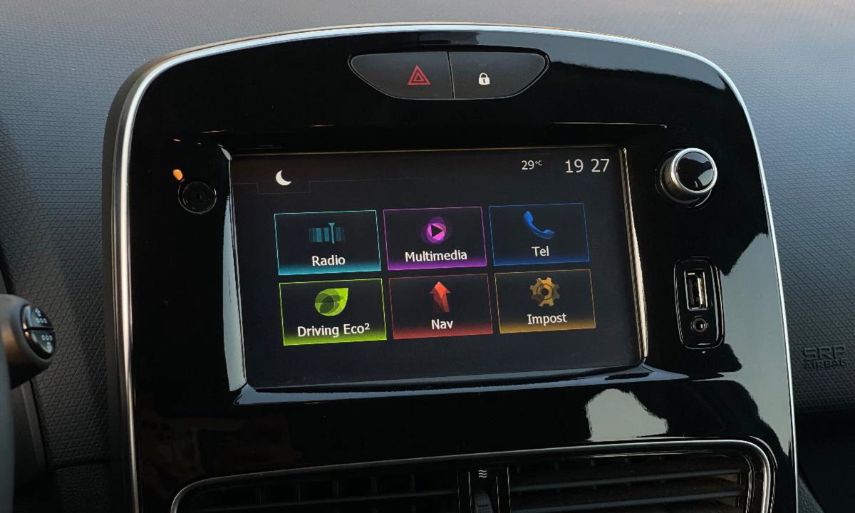 Renault Clio SCe 75 CV 5 porte Intens (8)