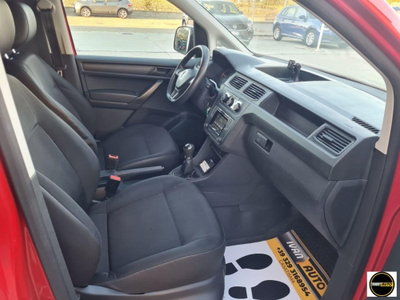 Volkswagen Caddy 2.0 TDI 122 CV 4MOTION Comfortline (19)