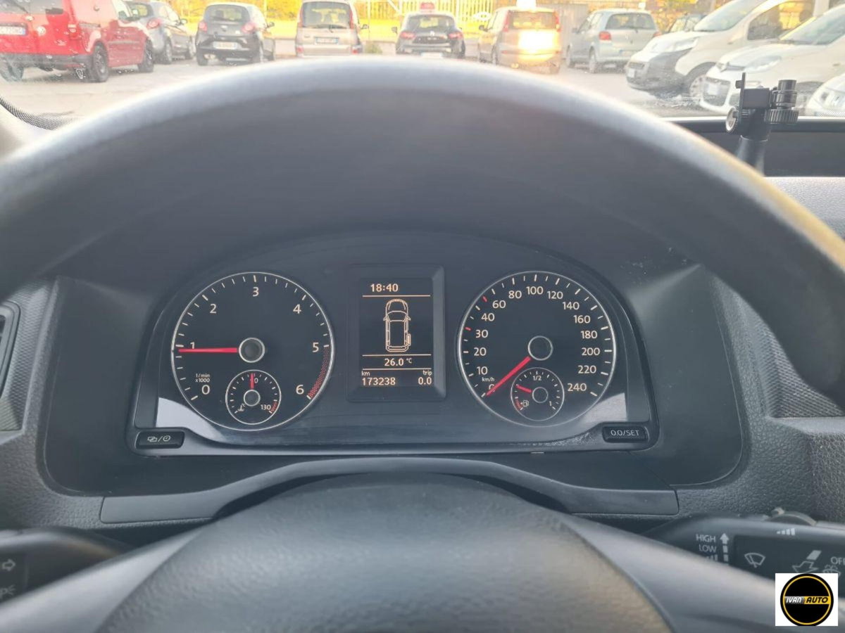Volkswagen Caddy 2.0 TDI 122 CV 4MOTION Comfortline (9)