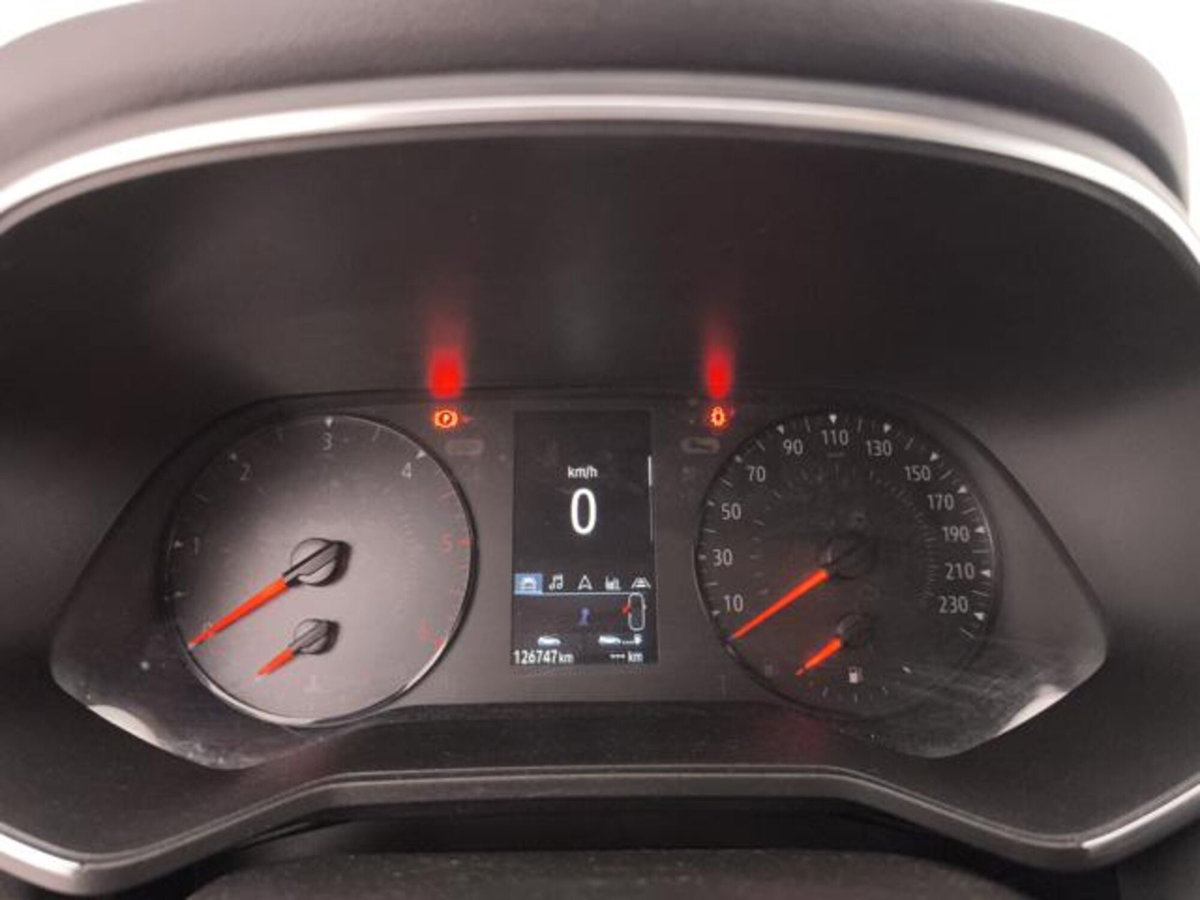 Renault Clio Blue dCi 85 CV 5 porte Business (13)