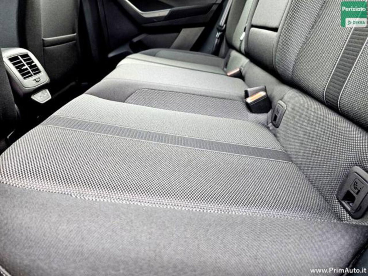 Volkswagen T-Roc 1.0 TSI Life (13)