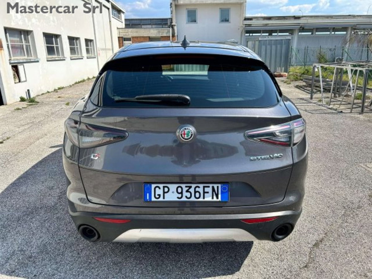 Alfa Romeo Stelvio Stelvio 2.2 Turbodiesel 210 CV AT8 Q4 Super (5)