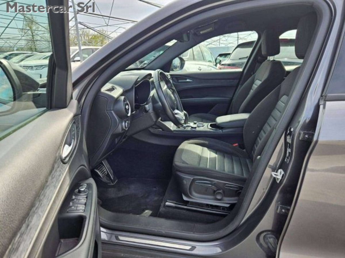 Alfa Romeo Stelvio Stelvio 2.2 Turbodiesel 210 CV AT8 Q4 Super (13)