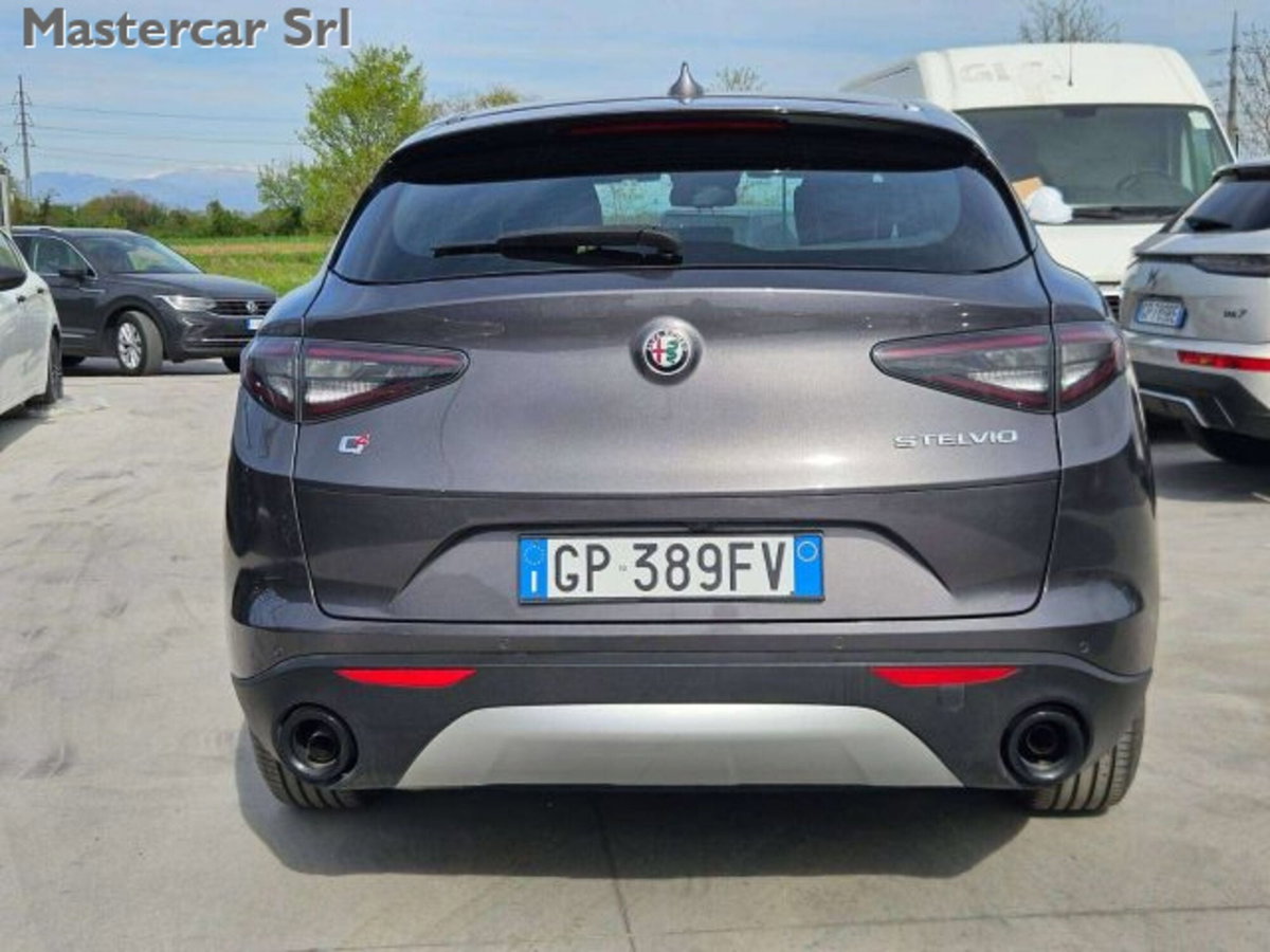 Alfa Romeo Stelvio Stelvio 2.2 Turbodiesel 210 CV AT8 Q4 Super (9)