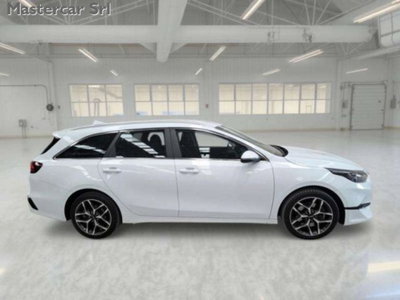 Kia Ceed Sport Wagon 1.6 CRDi 136 CV MHEV SW Business (3)