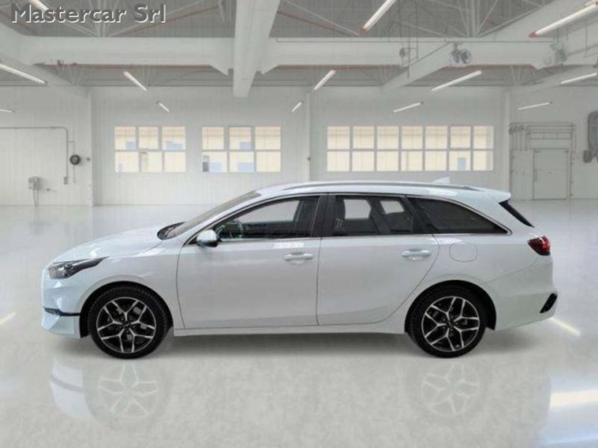 Kia Ceed Sport Wagon 1.6 CRDi 136 CV MHEV SW Business (5)