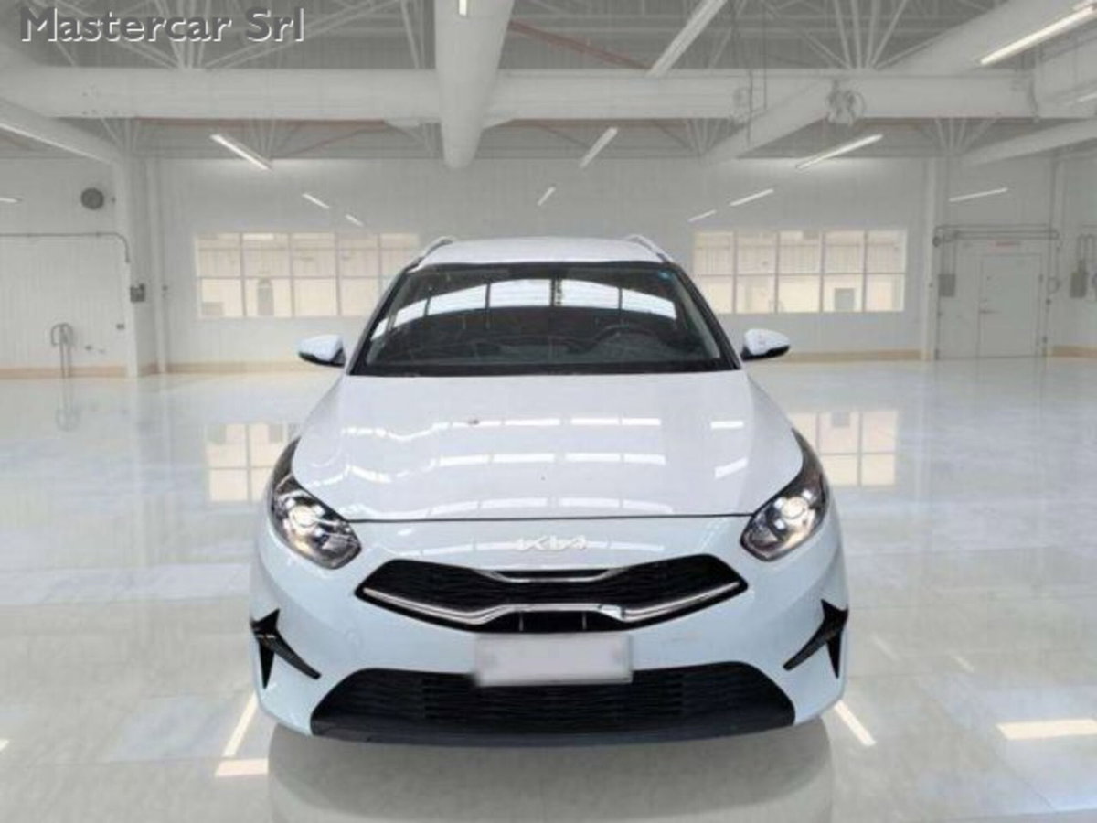 Kia Ceed Sport Wagon 1.6 CRDi 136 CV MHEV SW Business (8)