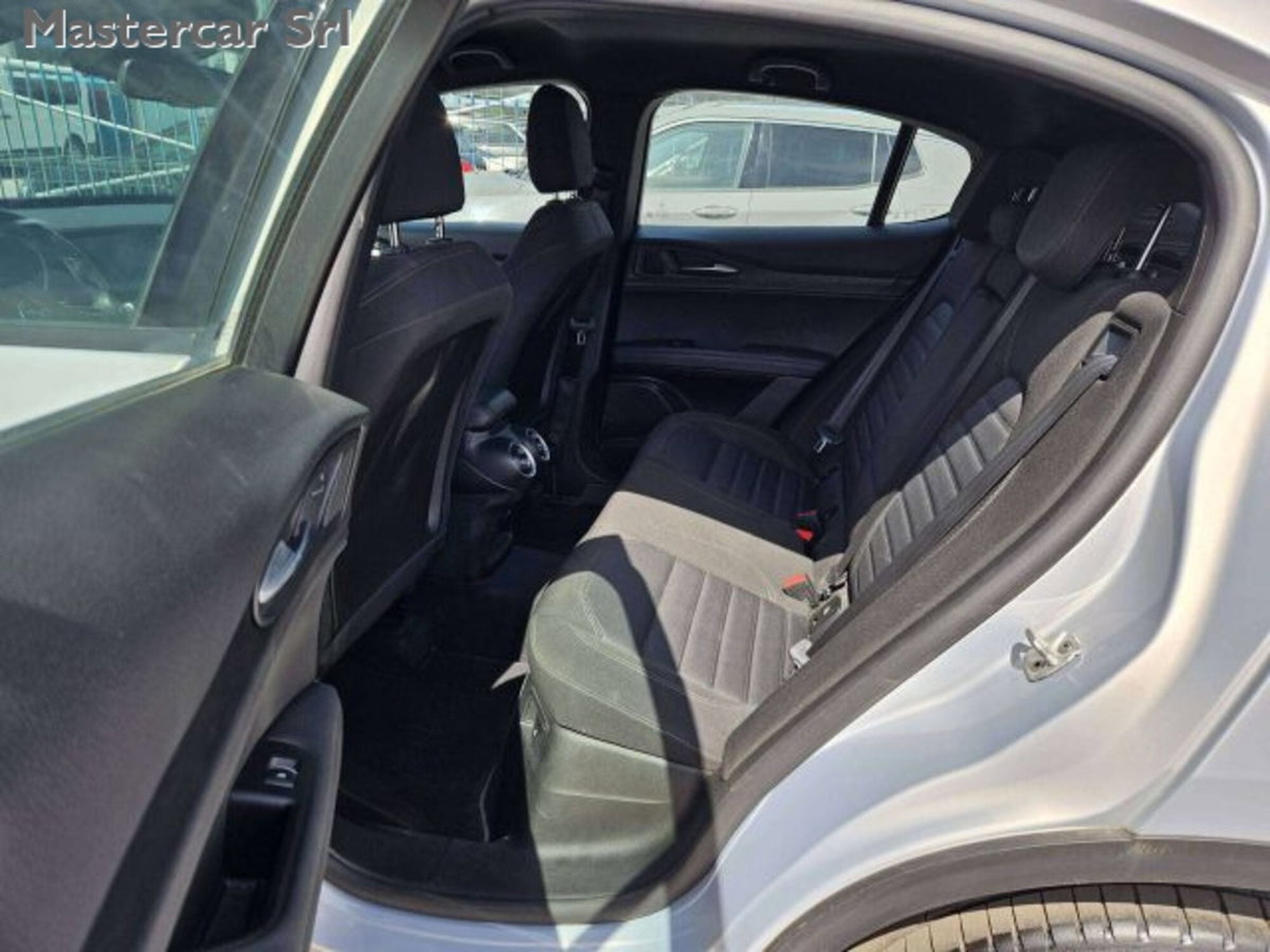 Alfa Romeo Stelvio Stelvio 2.2 Turbodiesel 210 CV AT8 Q4 Super (9)