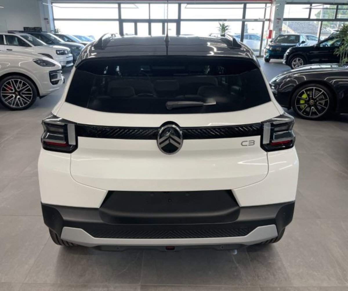 Citroen C3 1.2 puretech turbo Max 100cv s&s (6)