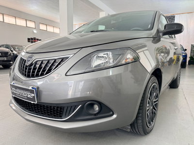 Lancia Ypsilon 1.0 FireFly 5 porte S&S Hybrid Gold Plus (11)