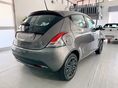 Lancia Ypsilon 1.0 FireFly 5 porte S&S Hybrid Gold Plus (5)