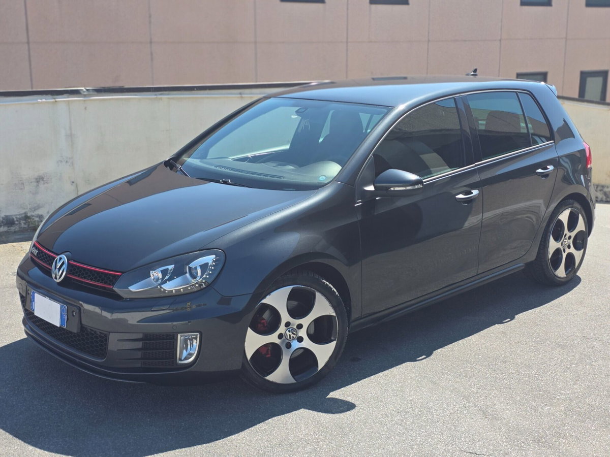Volkswagen Golf 2.0 TSI 5p. GTI (3)