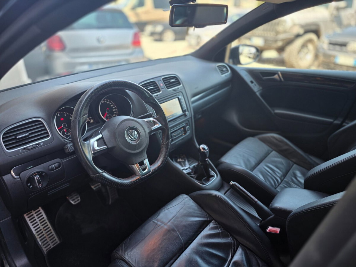 Volkswagen Golf 2.0 TSI 5p. GTI (8)