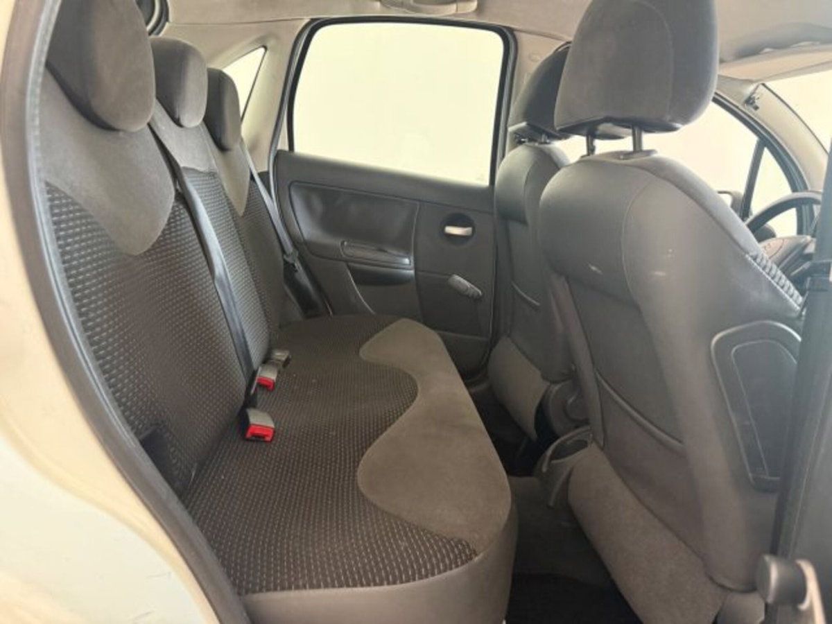 Citroen C3 1.1 airdream Ideal (14)