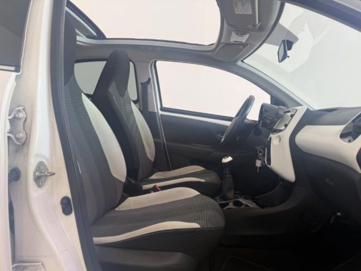 Peugeot 108 82 5 porte Active (4)