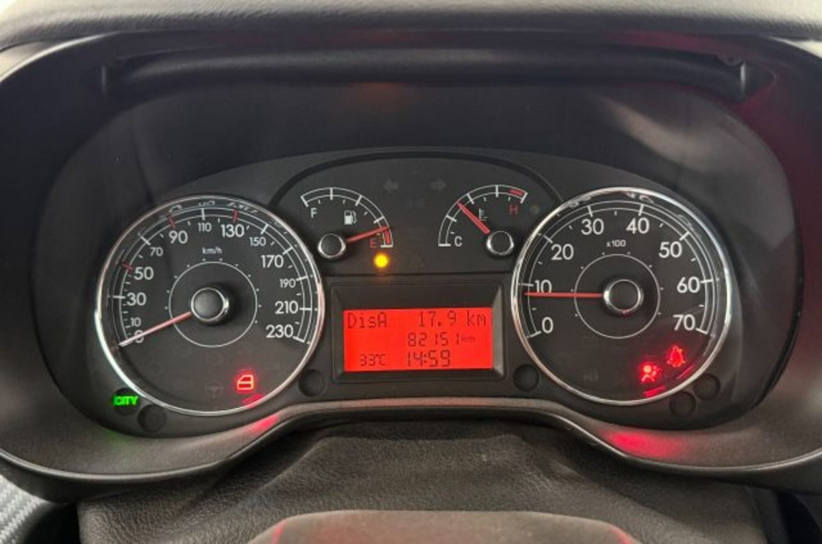 Fiat Grande Punto 1.4 GPL 5 porte Dynamic (20)