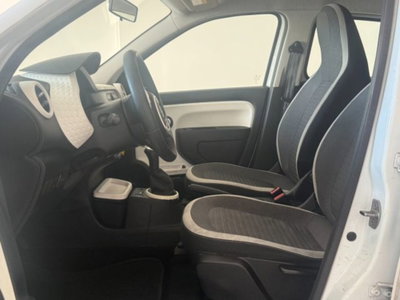 Renault Twingo 1.0 SCe Wave (20)
