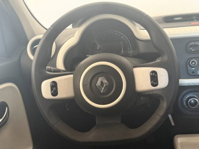 Renault Twingo 1.0 SCe Wave (8)