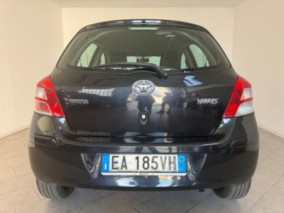 Toyota Yaris 1.0 5 porte Sol (6)
