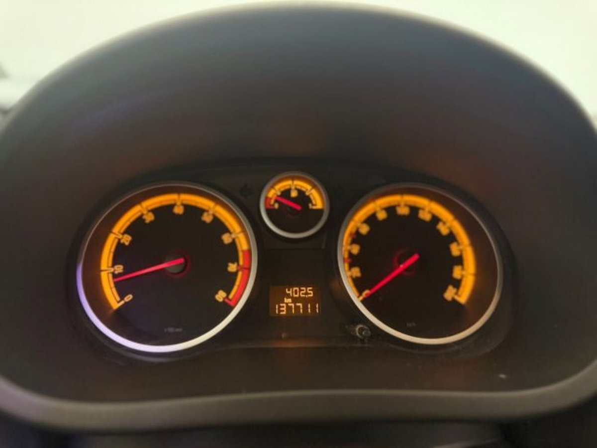 Opel Corsa 1.2 85CV 5 porte GPL-TECH Elective (20)