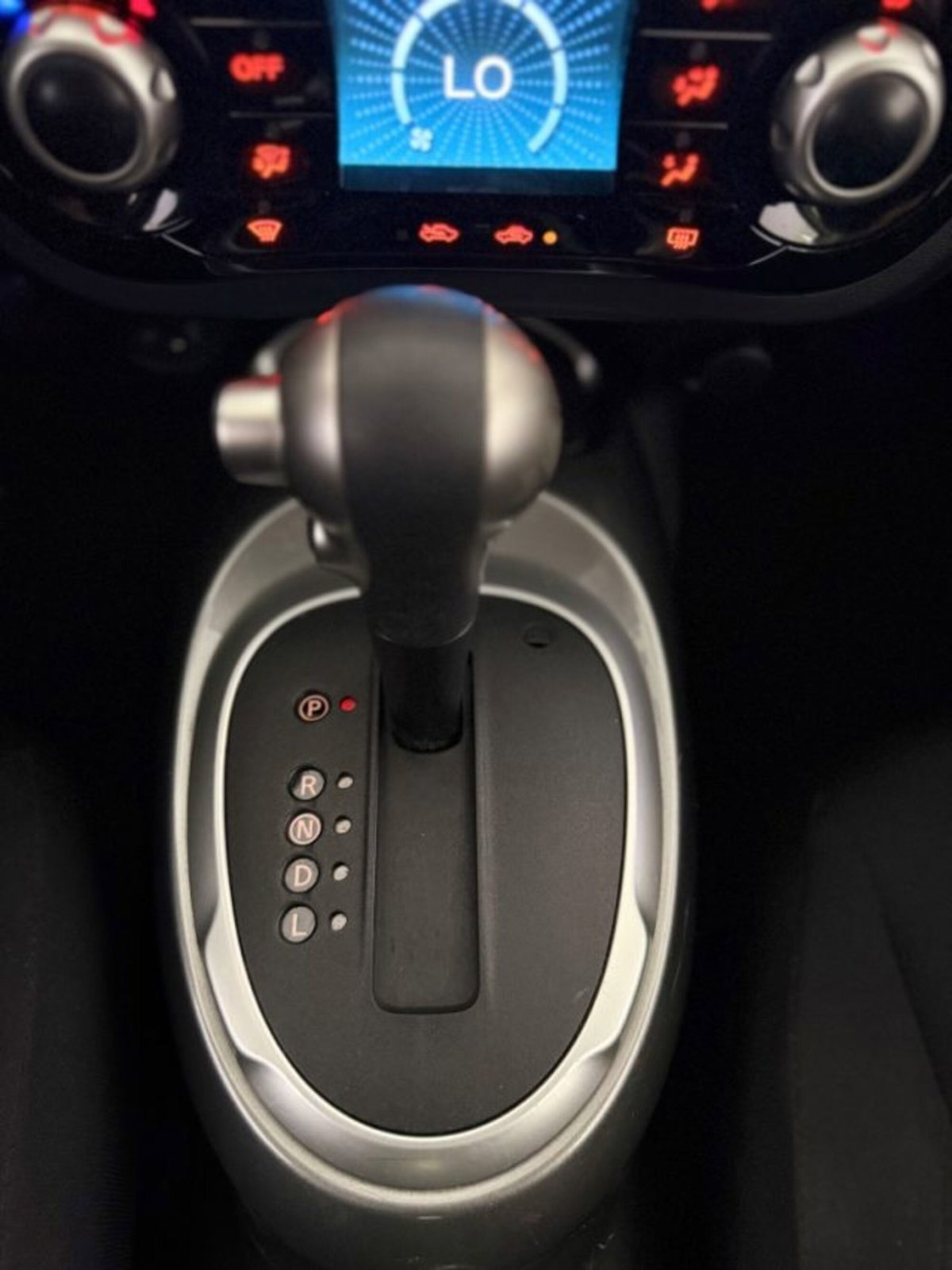 Nissan Juke 1.6 CVT Acenta (15)