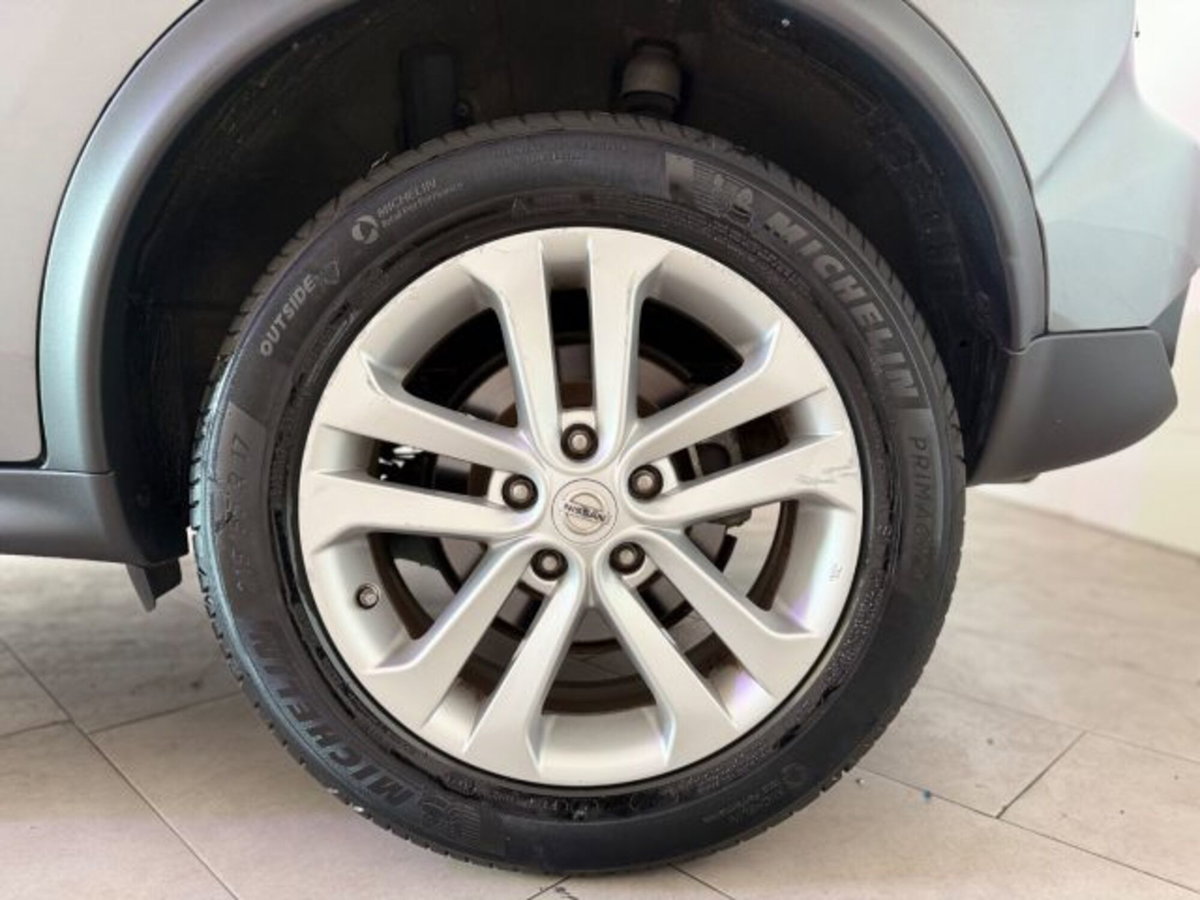 Nissan Juke 1.6 CVT Acenta (19)