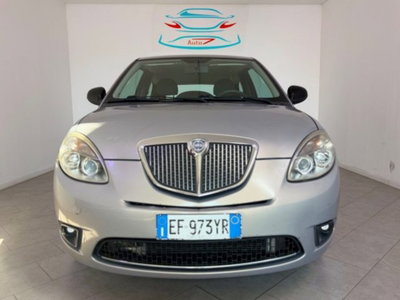 Lancia Ypsilon 1.2 69 CV Argento usata