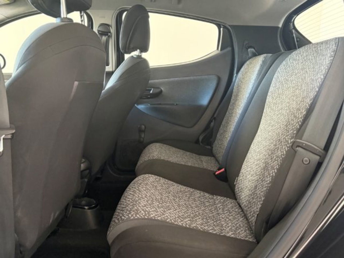 Lancia Ypsilon 1.0 FireFly 5 porte S&S Hybrid Ecochic A. Ferretti (8)