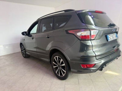 Ford Kuga 1.5 EcoBoost 120 CV S&S 2WD ST-Line (10)