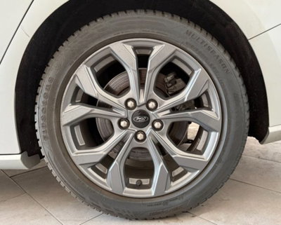 Ford Focus Station Wagon 1.0 EcoBoost Hybrid 155 CV SW ST-Line (7)