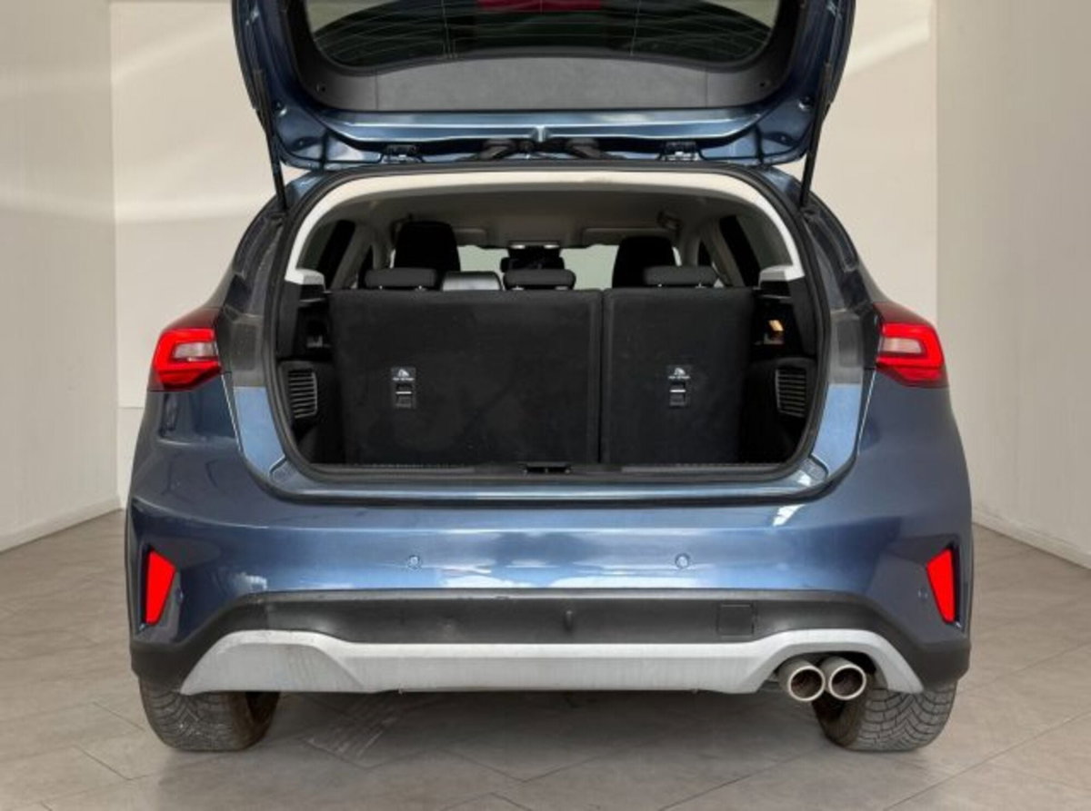 Ford Focus 1.0 EcoBoost Hybrid 125 CV Powershift 5p. Active X (7)