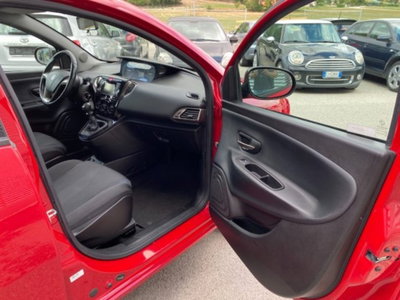 Lancia Ypsilon 1.2 69 CV 5 porte GPL Ecochic Platinum (19)