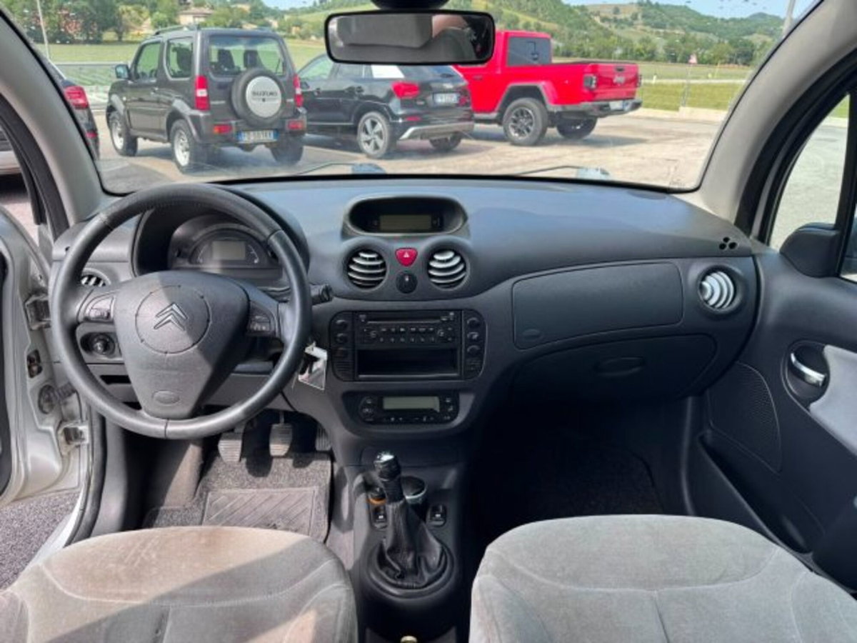 Citroen C3 1.4 HDi 70CV Elegance (12)