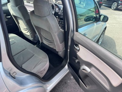 Citroen C3 1.4 HDi 70CV Elegance (19)