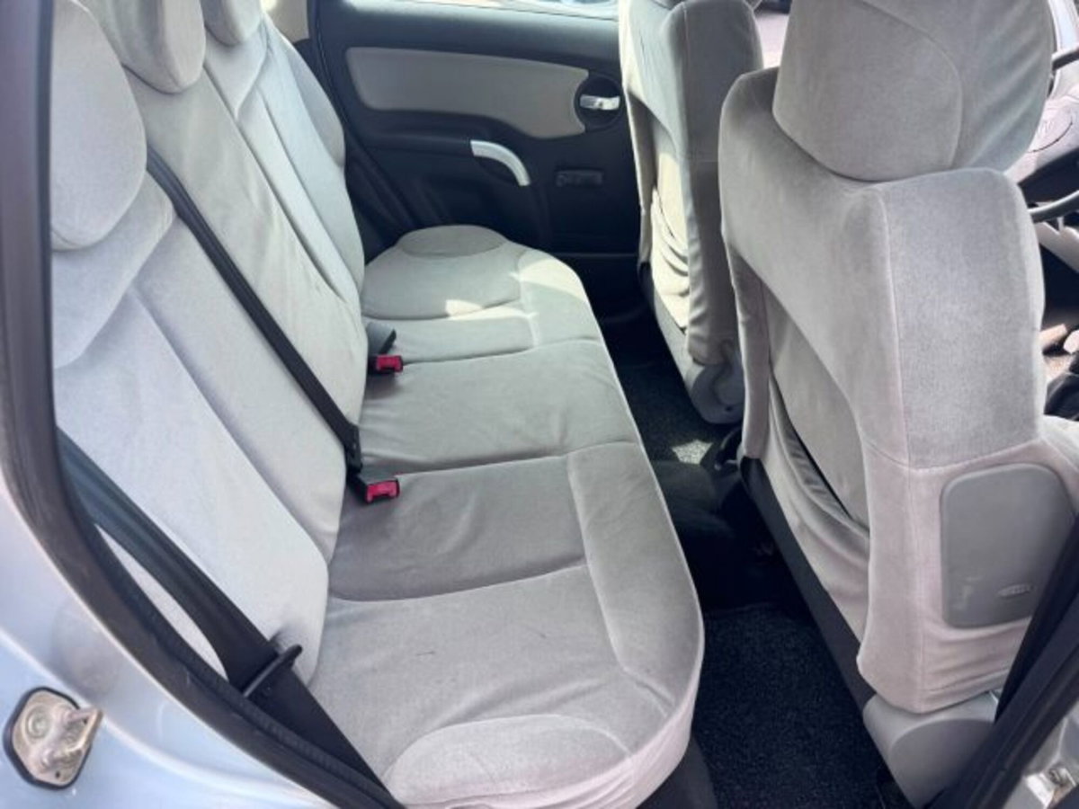 Citroen C3 1.4 HDi 70CV Elegance (20)