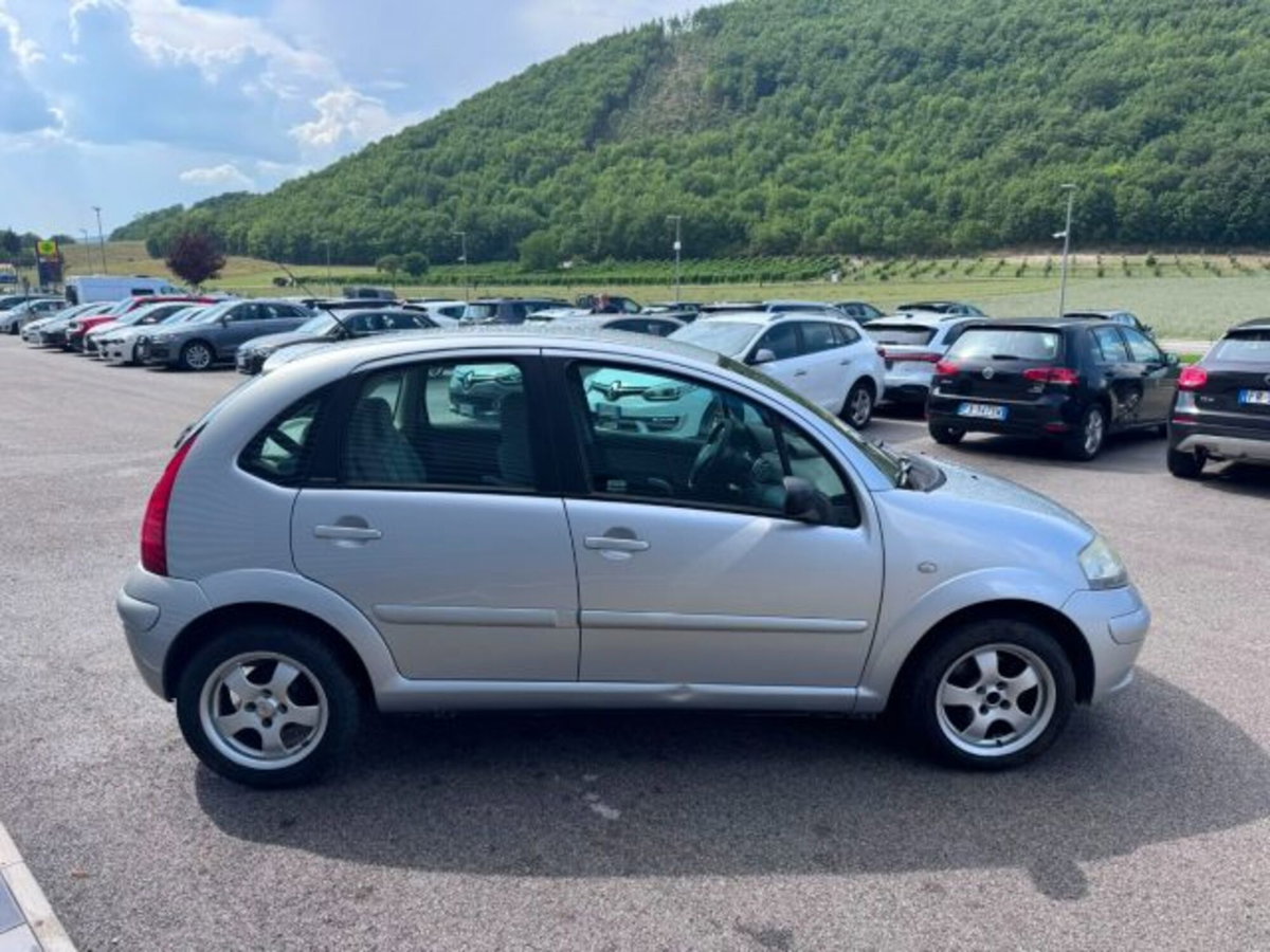 Citroen C3 1.4 HDi 70CV Elegance (4)