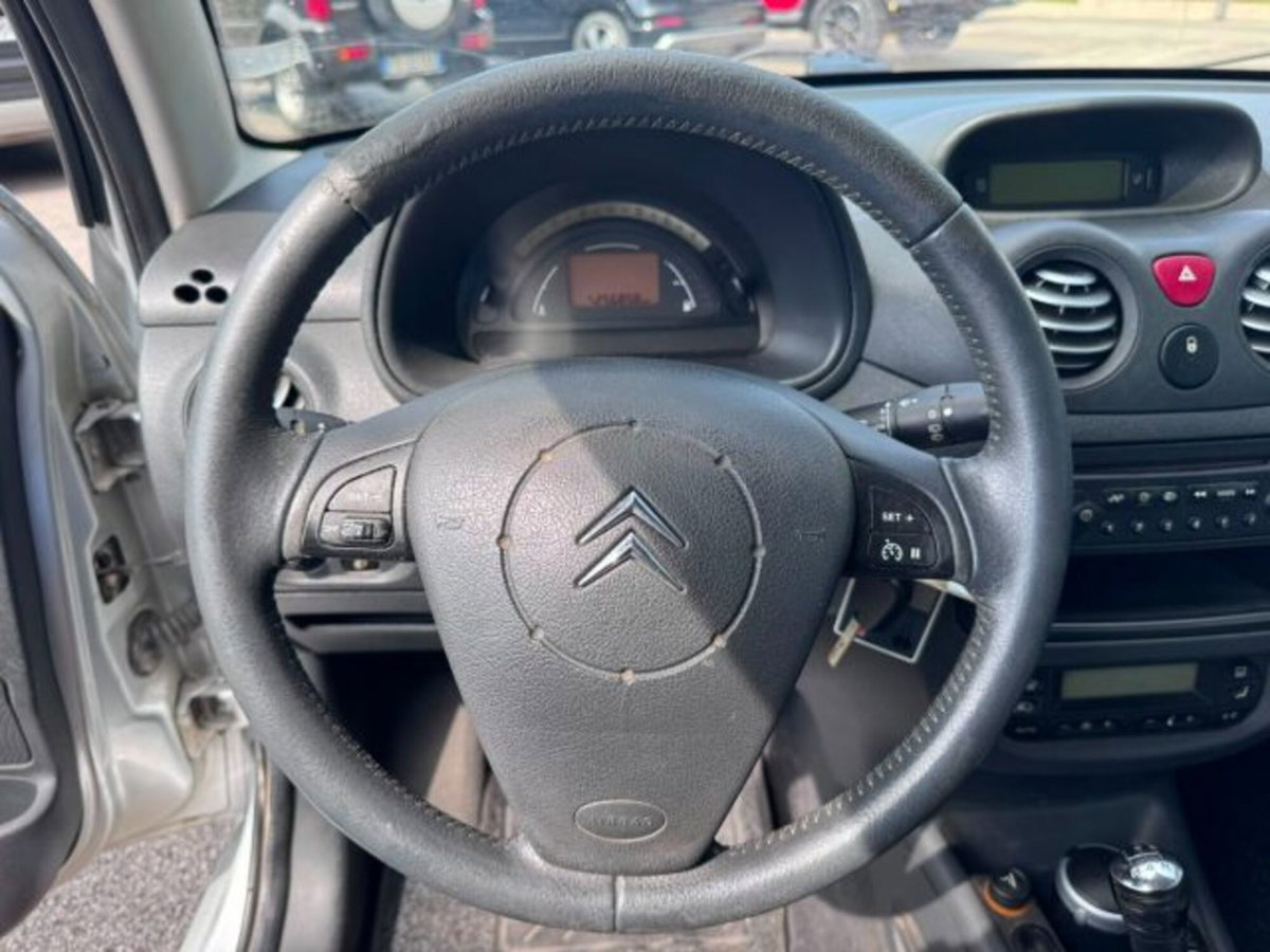 Citroen C3 1.4 HDi 70CV Elegance (9)